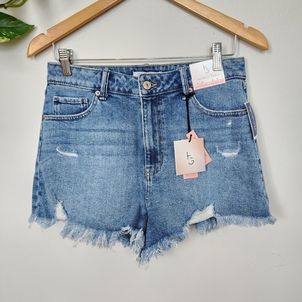 NWT Happily Grey Super High Rise A-Line Short 9 29